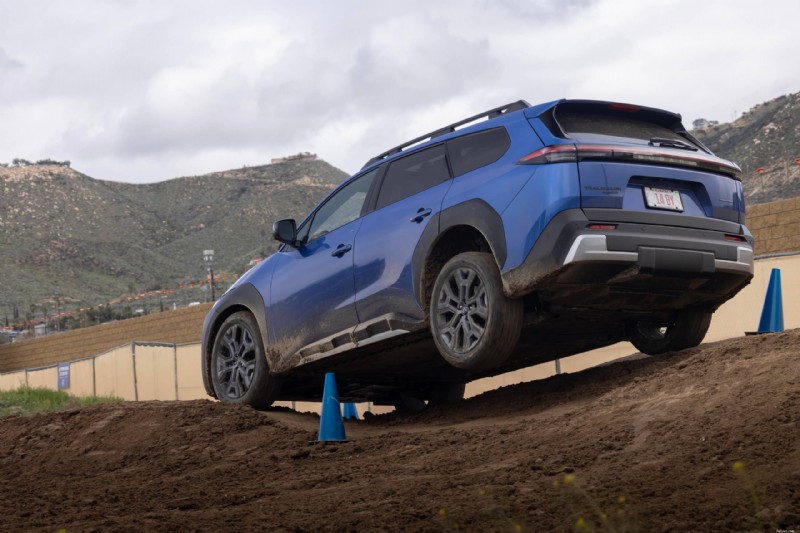 Subaru Trailseeker vs. Toyota bZ Woodland:quale piattaforma vince in termini di prestazioni fuoristrada? 