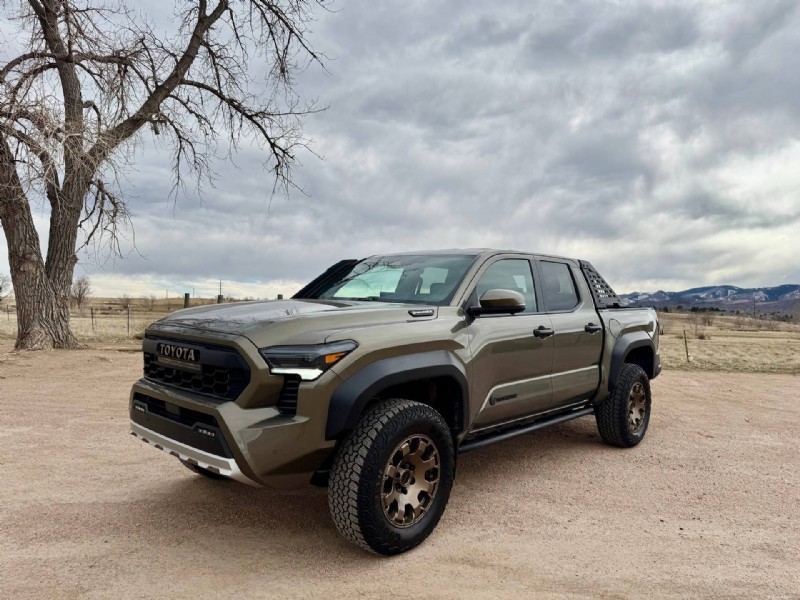 Perché la Toyota Tacoma TRD del 2026 supera la Trailhunter:5 vantaggi chiave 
