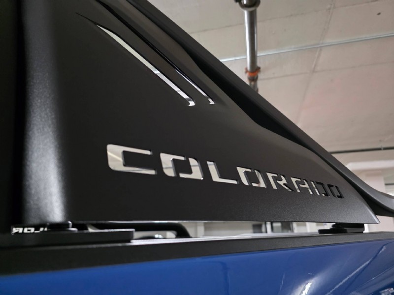 Recensione Chevy Colorado Trail Boss del 2025:potenza e valore fuoristrada senza pari 