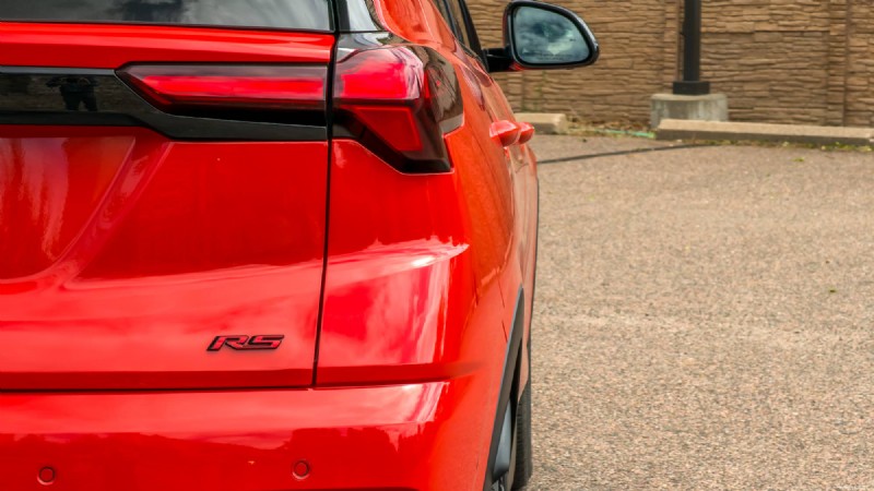 Recensione della Chevrolet Bolt 2027:perché l ultimo modello affronta voci di cancellazione 