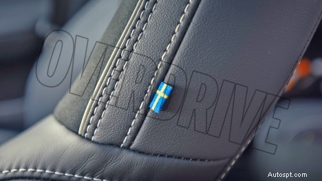 Interni standard della Volvo XC40 Recharge 2022:design e caratteristiche premium 