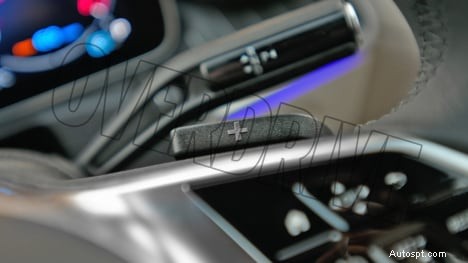 Interni Mercedes‑Benz Classe C C200 2022:lusso, comfort e design all avanguardia 