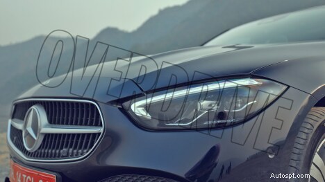 Mercedes-Benz Classe C C200 2022 – Panoramica del design esterno 