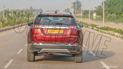 Esplora gli esterni Jeep Meridian 2022 Limited:design premium e prestazioni robuste 