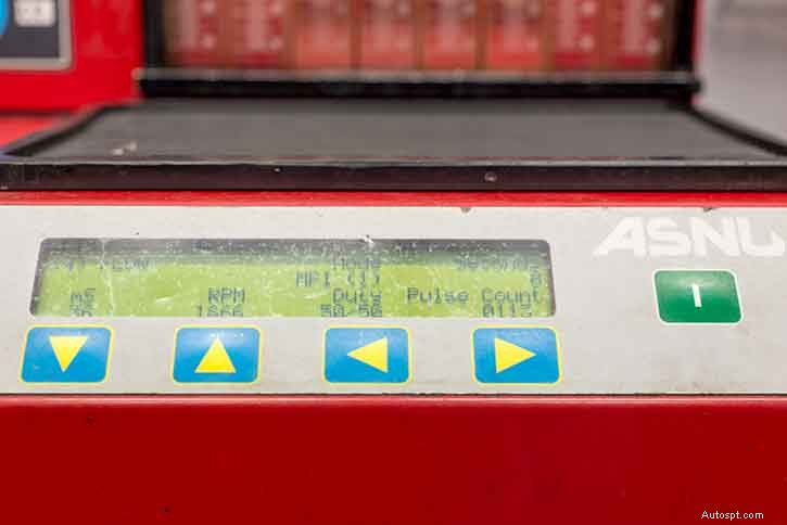 Pulizia esperta degli iniettori di carburante benzina:ripristino delle massime prestazioni 