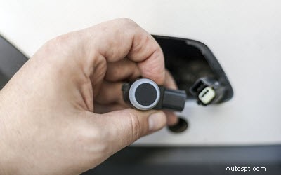 Il Premier MINI Garage di Escondido per riparazioni esperte dei freni di stazionamento elettrici 