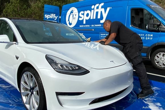 Guida principale alla manutenzione dei veicoli elettrici:mantieni il tuo veicolo elettrico funzionante senza intoppi 