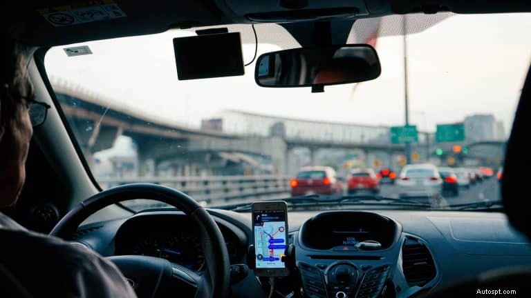 Regala a papà un servizio premium di assistenza mobile per l auto questa Festa del Papà 