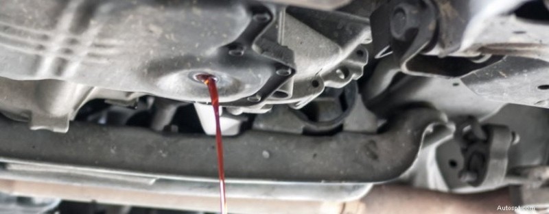 Servizi di trasmissione essenziali che ogni proprietario di auto dovrebbe conoscere 