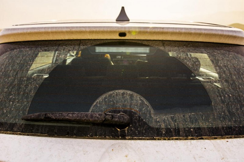Guida essenziale per pulire in modo rapido ed efficace la tua auto dopo avventure fangose all aria aperta 