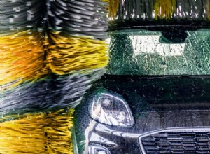 Autolavaggio automatico o manuale:scegli la cura migliore per il tuo veicolo 