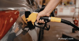 Perché la tua auto puzza di gas quando il riscaldamento è acceso? Come diagnosticarlo e risolverlo in modo sicuro 