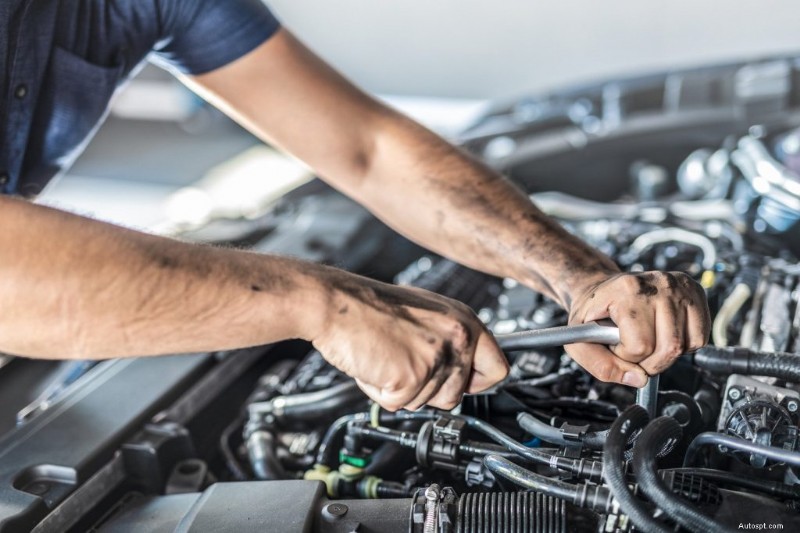 C&S Auto:riparazione auto affidabile a servizio completo a Idaho Falls 