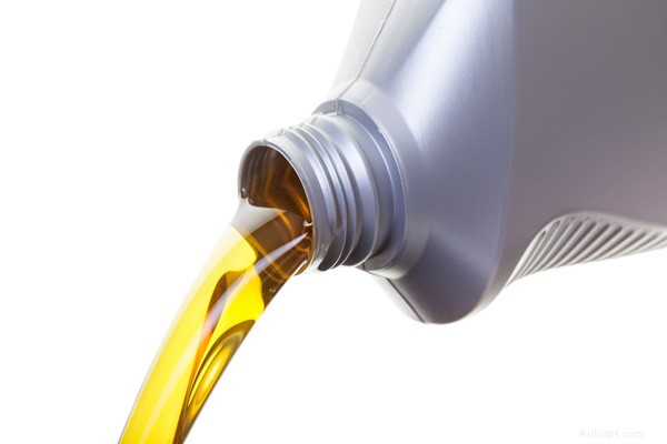 Servizi affidabili di cambio olio per auto a Idaho Falls 