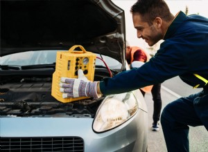 Meccanica mobile contro officine tradizionali:riparazioni più veloci e trasparenti a portata di mano 
