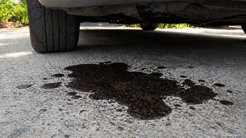 Spiegazione delle perdite di olio per auto:cause, sintomi, riparazioni e stime dei costi - Rx Mechanic 