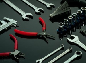 Oltre la tensione:come le officine di riparazione auto diagnosticano le batterie dell auto guasti 
