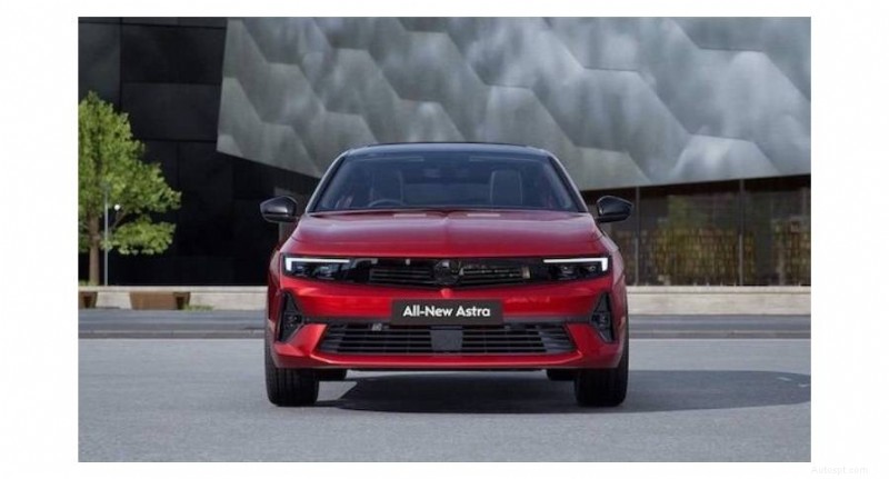 La tua guida definitiva alla berlina ibrida plug-in Vauxhall Astra nel Regno Unito 