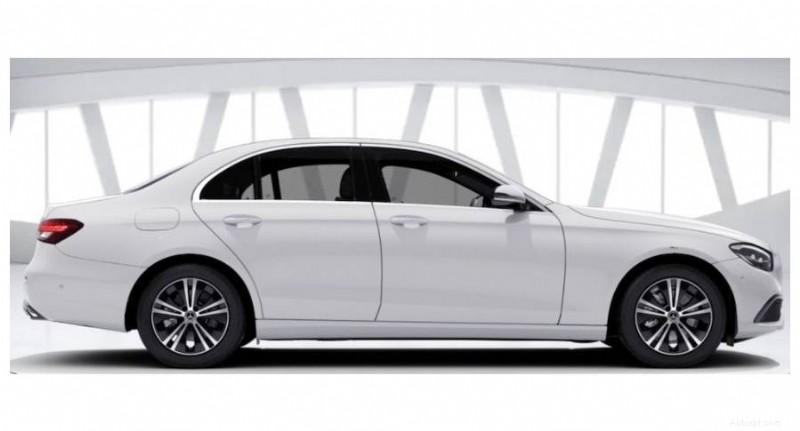 Berlina ibrida plug-in Mercedes‑Benz E300:guida all acquisto definitiva nel Regno Unito 