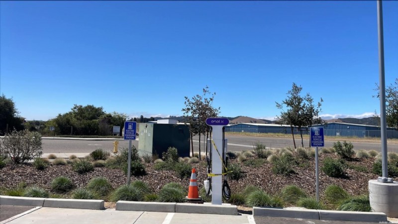 Il codice edilizio della California 2022 impone i caricabatterie per veicoli elettrici per nuovi sviluppi 