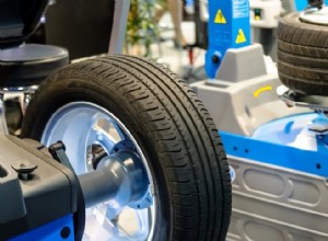Perché la tua auto trema a una velocità superiore a 60 miglia orarie (e come risolverla) 
