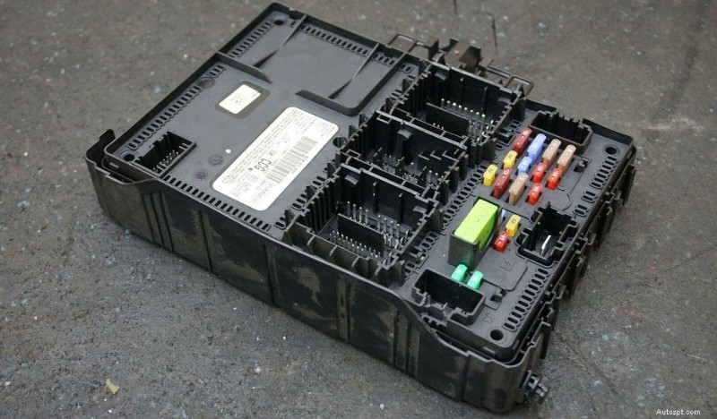 Comprendere i guasti dell ECU:cause principali e soluzioni 