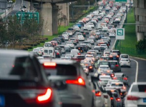 Migliora le tue abilità di guida con un corso di sicurezza professionale 