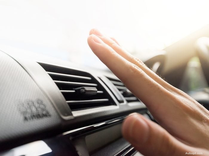 Spegnere l aria condizionata dell auto può davvero far risparmiare gas? 