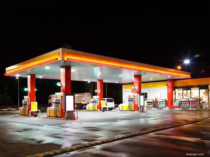 Il punto più sporco in una stazione di servizio:perché la maniglia della pompa è la più contaminata 