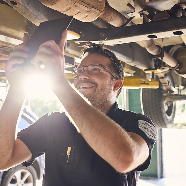 Perché un silenziatore di qualità migliora le prestazioni e la sicurezza della tua auto 