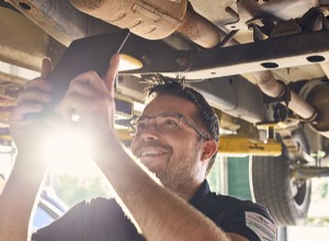 Perché un silenziatore di qualità migliora le prestazioni e la sicurezza della tua auto 