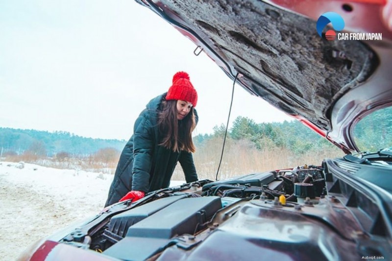 Perché la tua auto non si avvia dopo una settimana di inattività:cause comuni e soluzioni rapide 