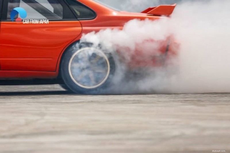 Burnout della trasmissione manuale:una guida passo passo per principianti 