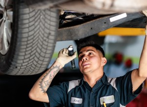 Servizio automobilistico locale affidabile - Avalon Motor Sports, Denver 