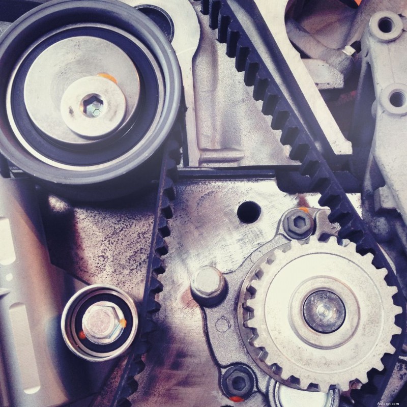 German Car Care:spiegazione dei servizi di manutenzione e riparazione 