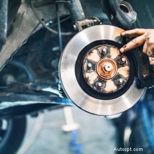 I 4 migliori aggiornamenti delle prestazioni per la tua auto tedesca:consigli degli esperti di Avalon Motorsports 