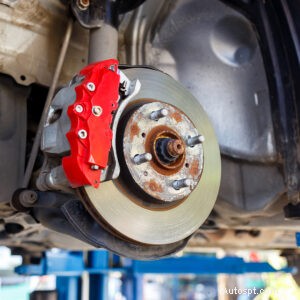 Assistenza automobilistica europea esperta:4 servizi essenziali presso Avalon Motorsports 