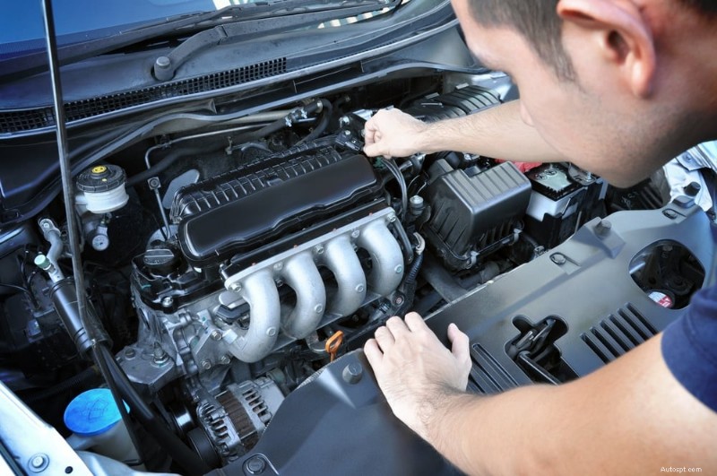 Quali sono le cause del tintinnio al minimo? Cause comuni e soluzioni rapide per la tua auto 