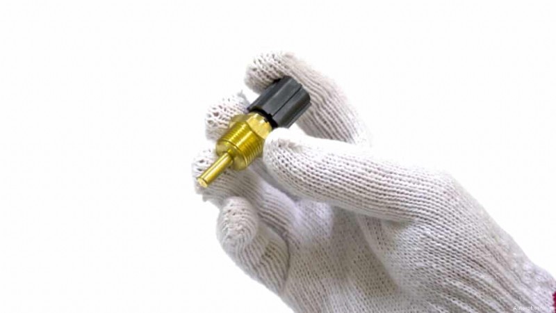 Che cosa causa il surriscaldamento di un auto al minimo:cause, sintomi e soluzioni 