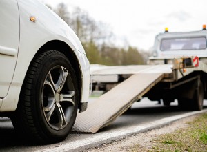 Cosa fare in caso di guasto dell auto:consigli degli esperti per la sicurezza e riparazioni rapide 