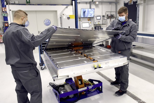 Le batterie delle auto elettriche sono dannose per l’ambiente? Esaminare l impatto reale. 