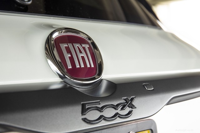 Svelare le origini dei marchi automobilistici iconici 