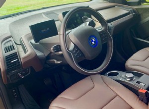 Recensione della BMW i3:prestazioni elettrizzanti e lusso sulla strada 