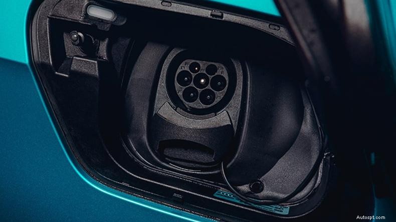 Guida definitiva a caricabatterie, connettori e velocità di ricarica per veicoli elettrici 