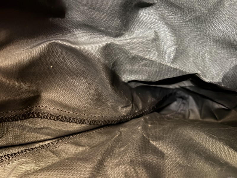 Copriauto resistente con deterrente per topi integrato 