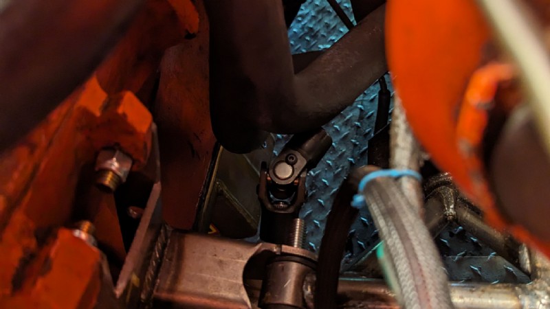 Aggiornamento di una Dodge Charger del  69:dallo scambio di sospensioni imbullonate a un importante progetto di fabbricazione 