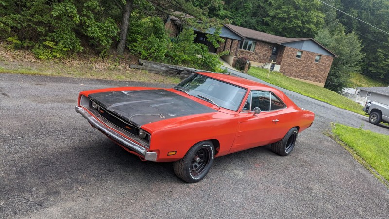 Far rivivere un classico:trasformare la mia Dodge Charger del 1969 con vernice industriale 