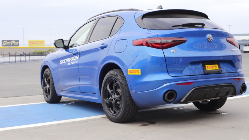 Recensione Pirelli P Zero AS Plus 3:lo pneumatico per tutte le stagioni che offre prestazioni e affidabilità 