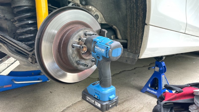 Avvitatore ad impulsi compatto Hercules da 3/8 pollici da 20 V:potente, preciso e durevole – Recensione completa 