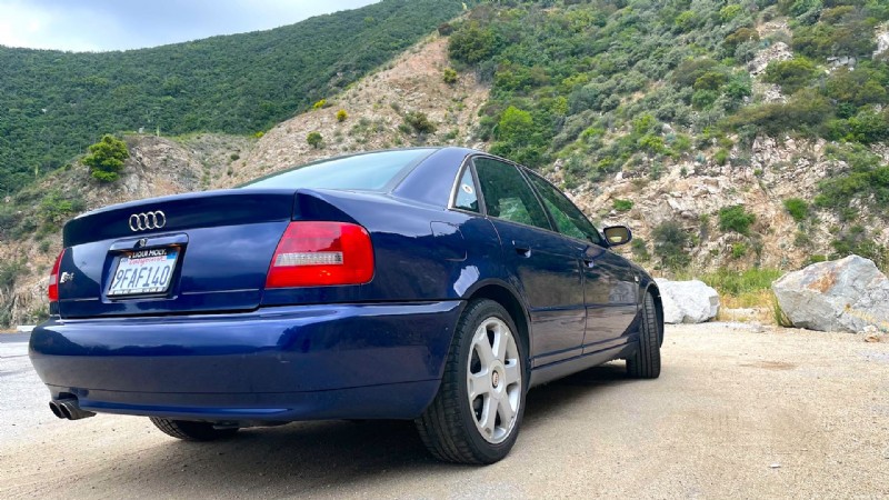 Guida passo passo:come rimuovere la sabbia dall auto in modo efficace 